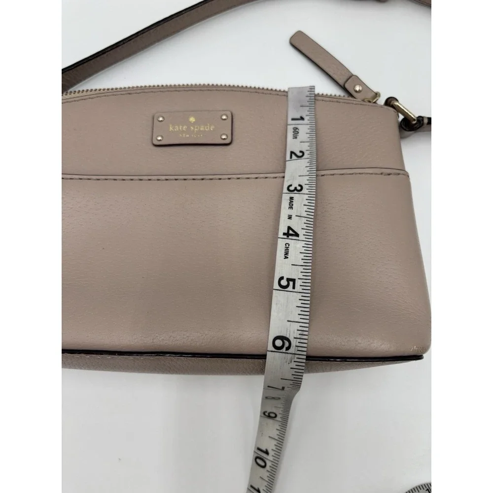 Kate Spade New York Pebbled Leather‎ Crossbody Bag Taupe Blush Adjustable Strap